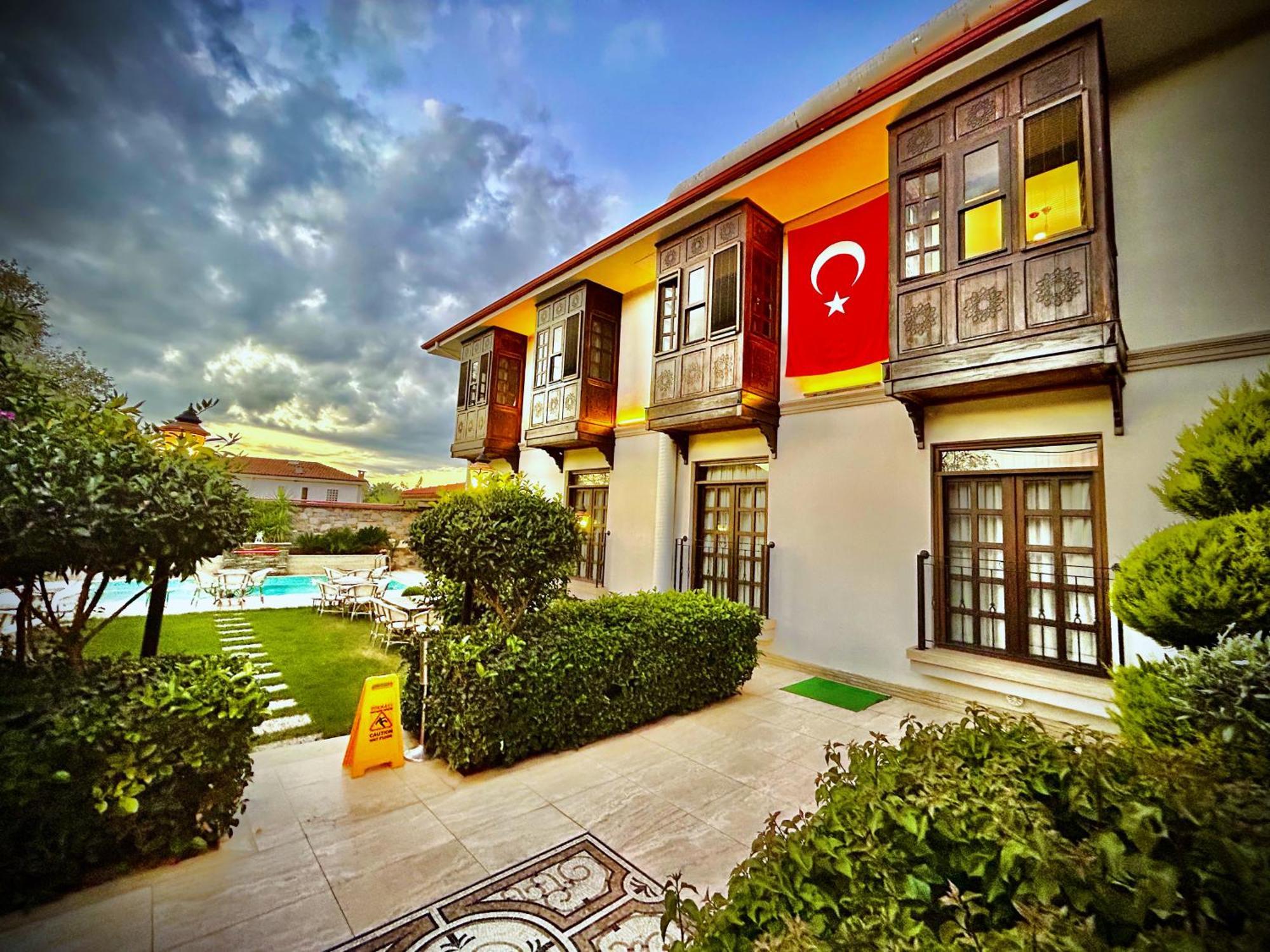 Livia Garden Hotel Selçuk Ngoại thất bức ảnh